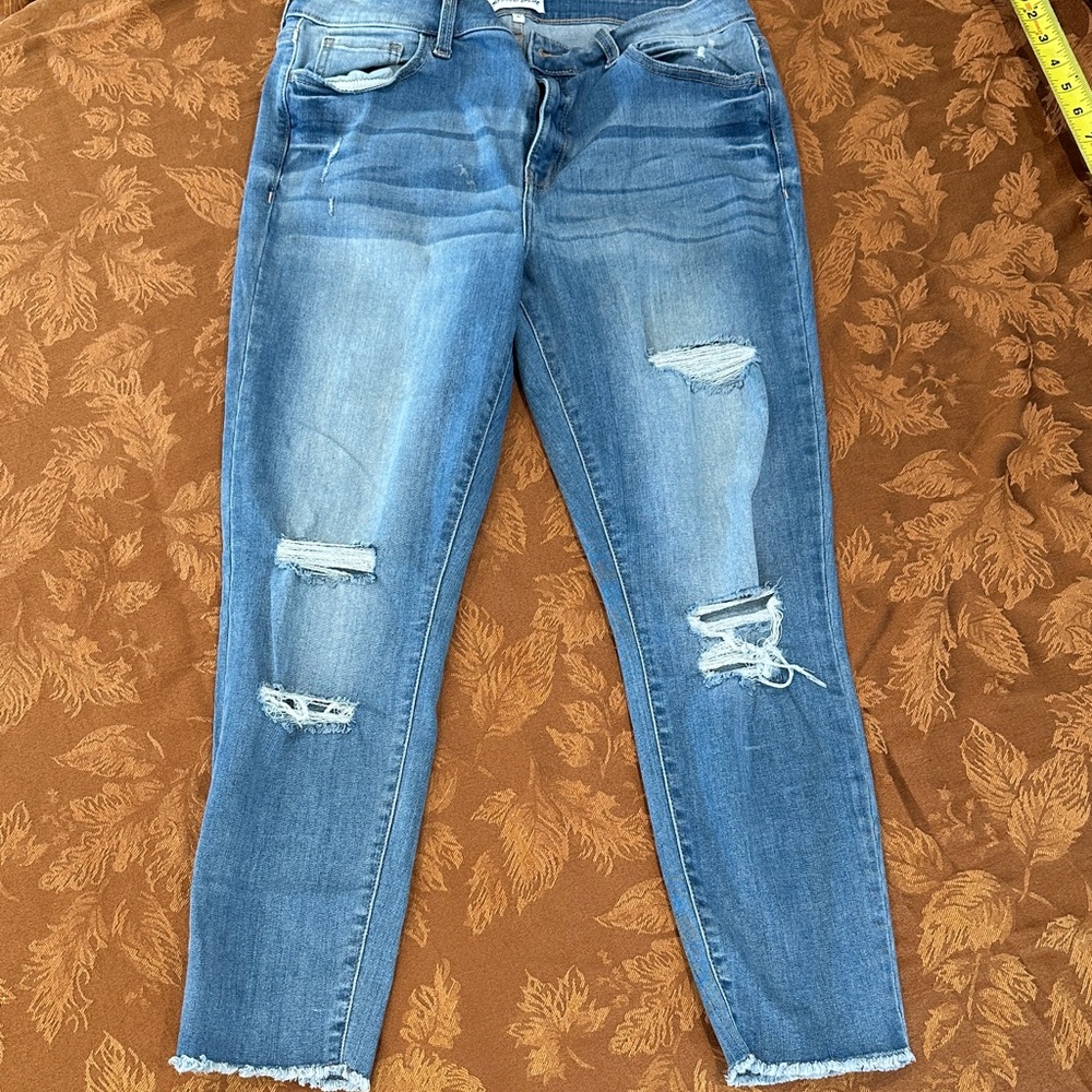 Classic Blue Distressed Cropped Jeans